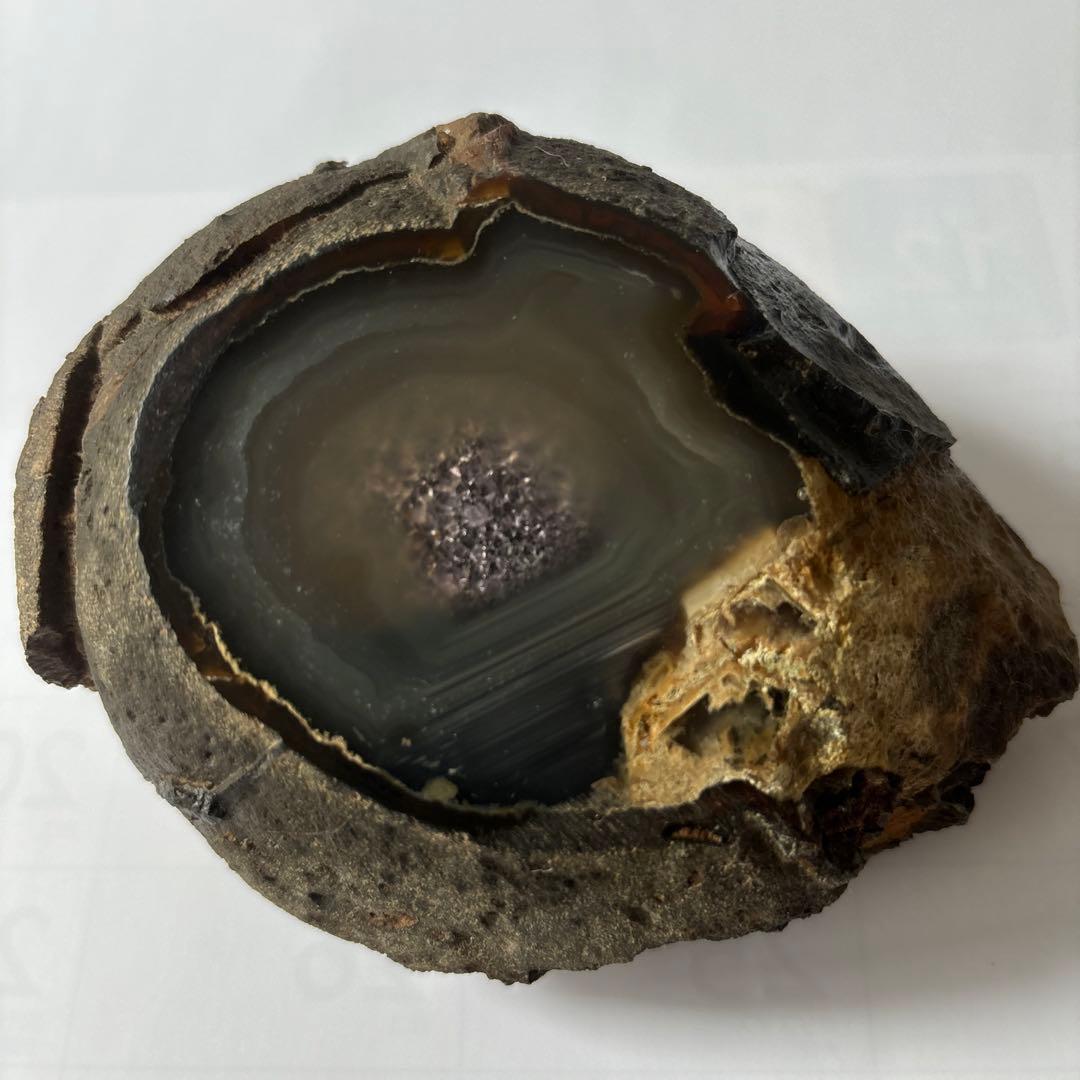 ブラジル原産(古代の水入り)アメジスト原石