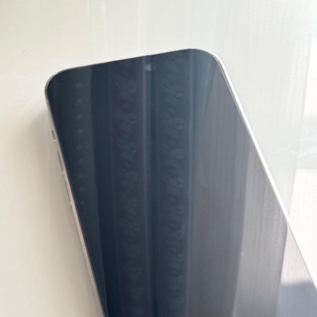 格安　iPhone14pro シルバー　SIMフリー　128GB Apple