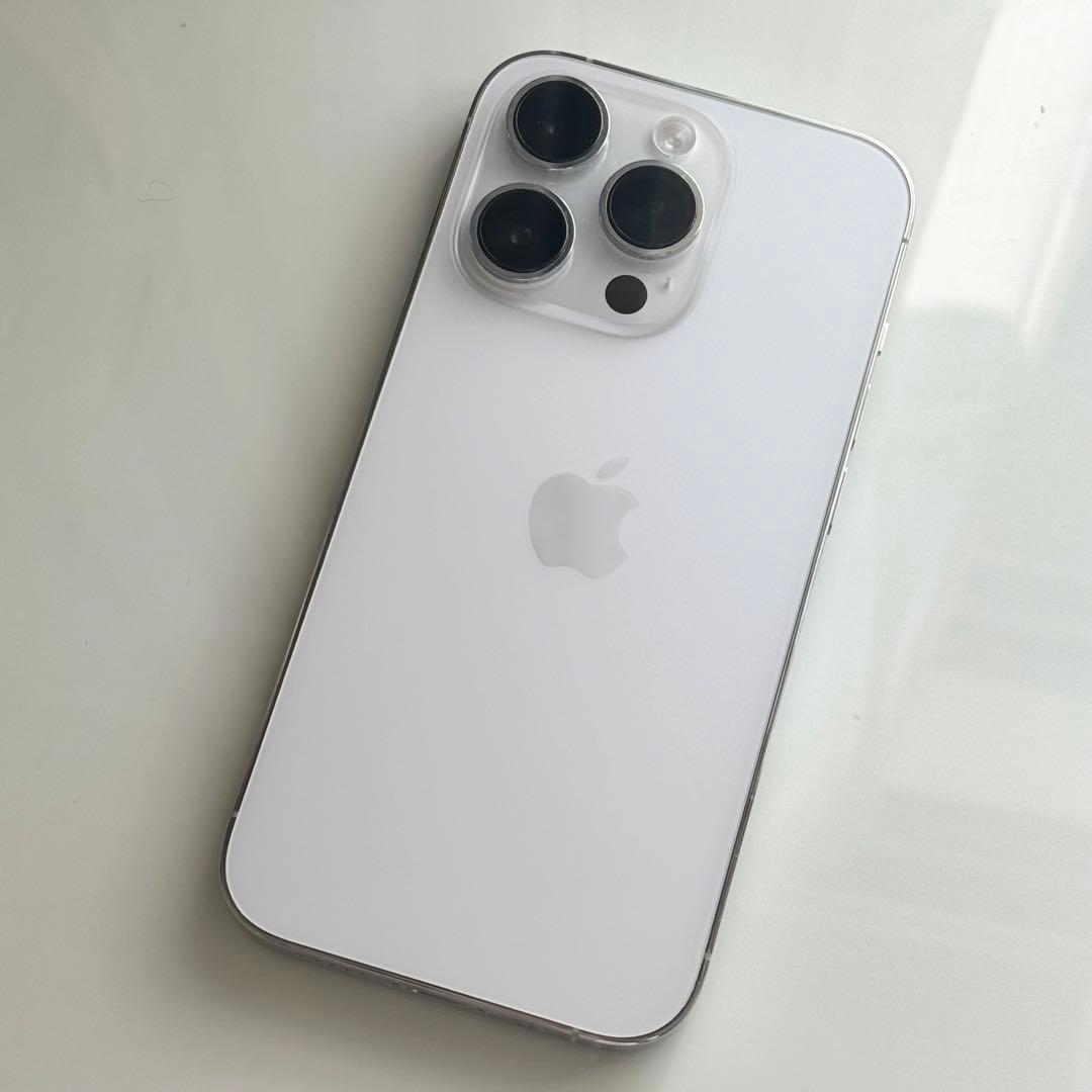 格安　iPhone14pro シルバー　SIMフリー　128GB Apple