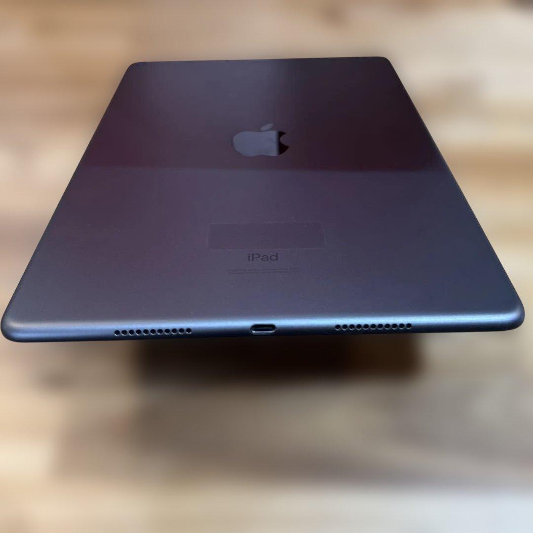 C693 SIMフリー　 iPad Air 第3世代64GB