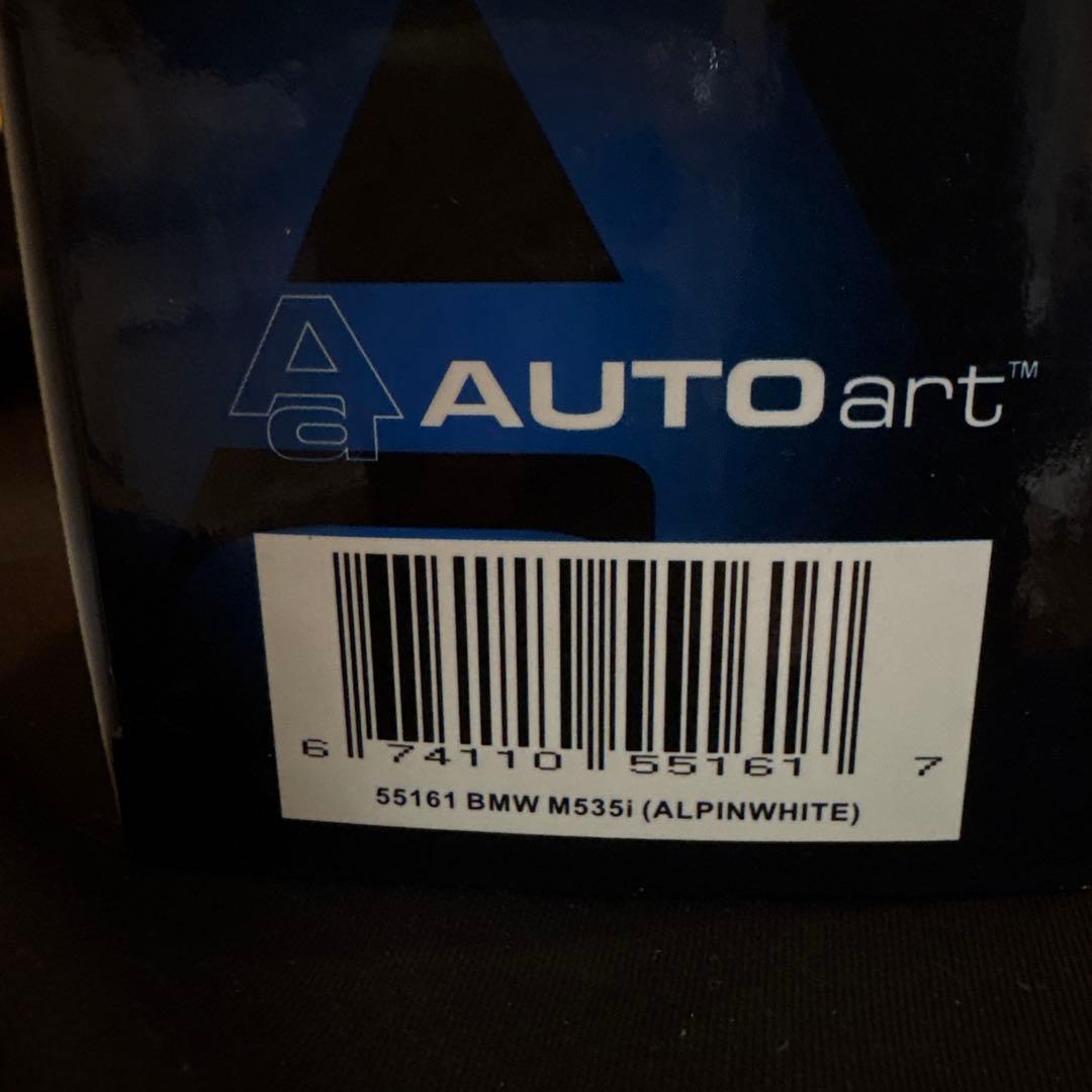 ミニカー AUTOART  M535i 1/43