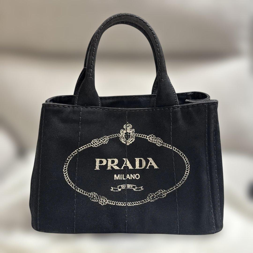 PRADA カナパ