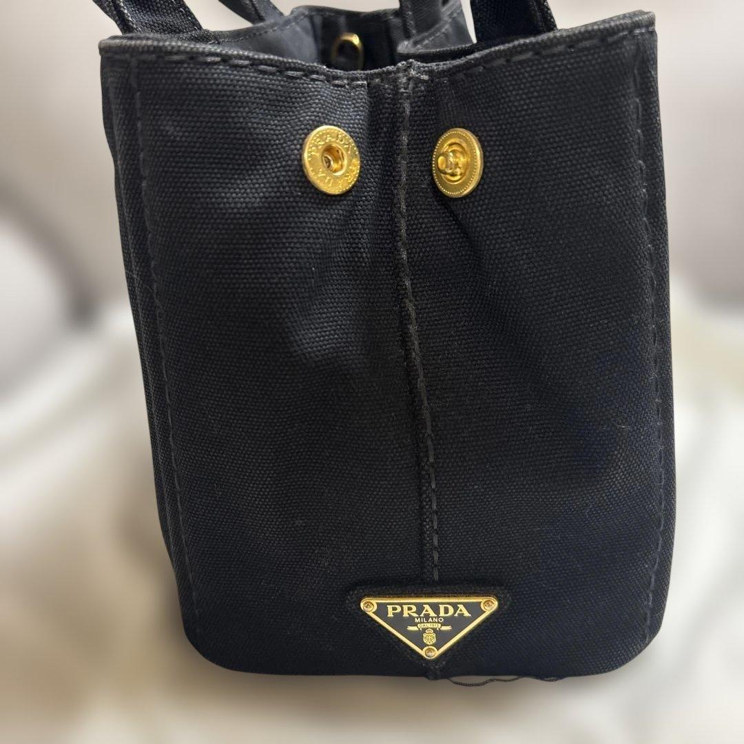 PRADA カナパ