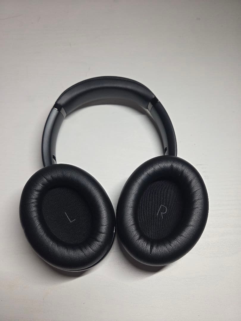 ヘッドホン JBL Tour One M2