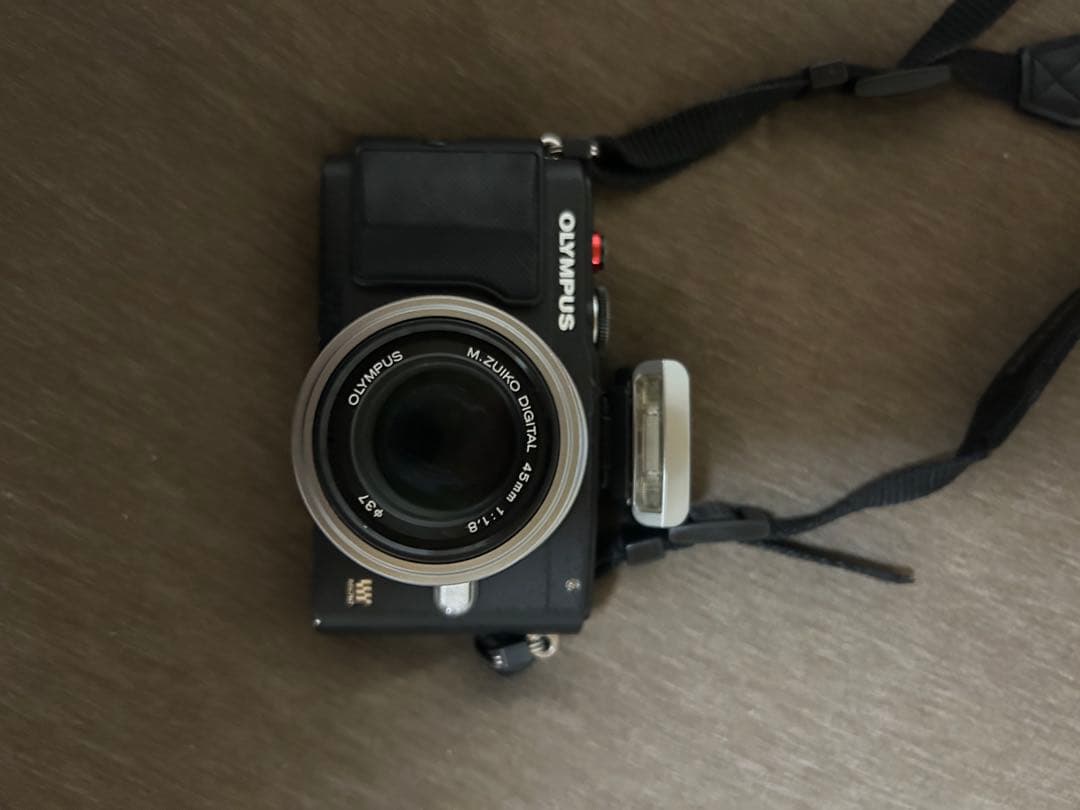 OLYMPUS ミラーレス一眼カメラ M.ZUIKO 14-42mm