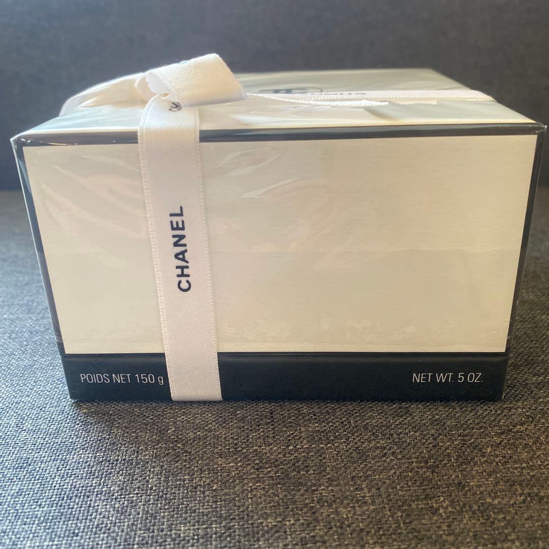 特別値下げ！新品未使用シャネル　レ ゼクスクルジフ フレッシュボディクリーム