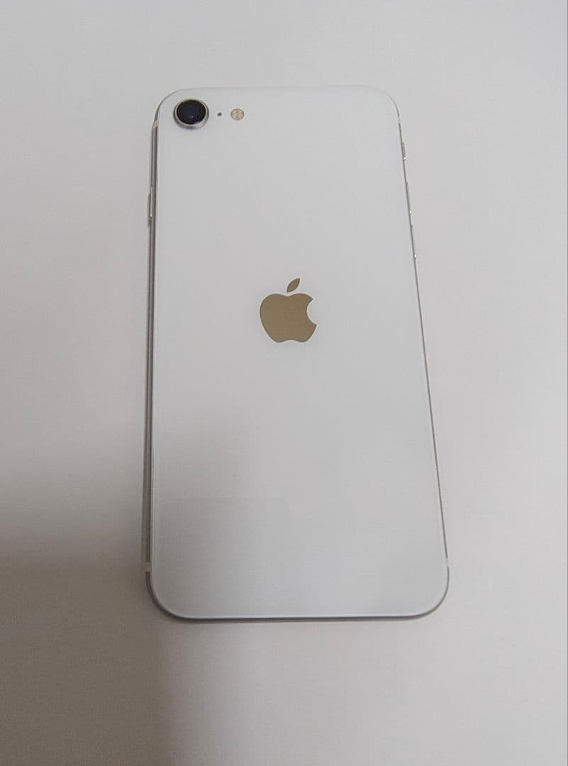 【美品】 iPhoneSE ホワイト 64GB 第二世代