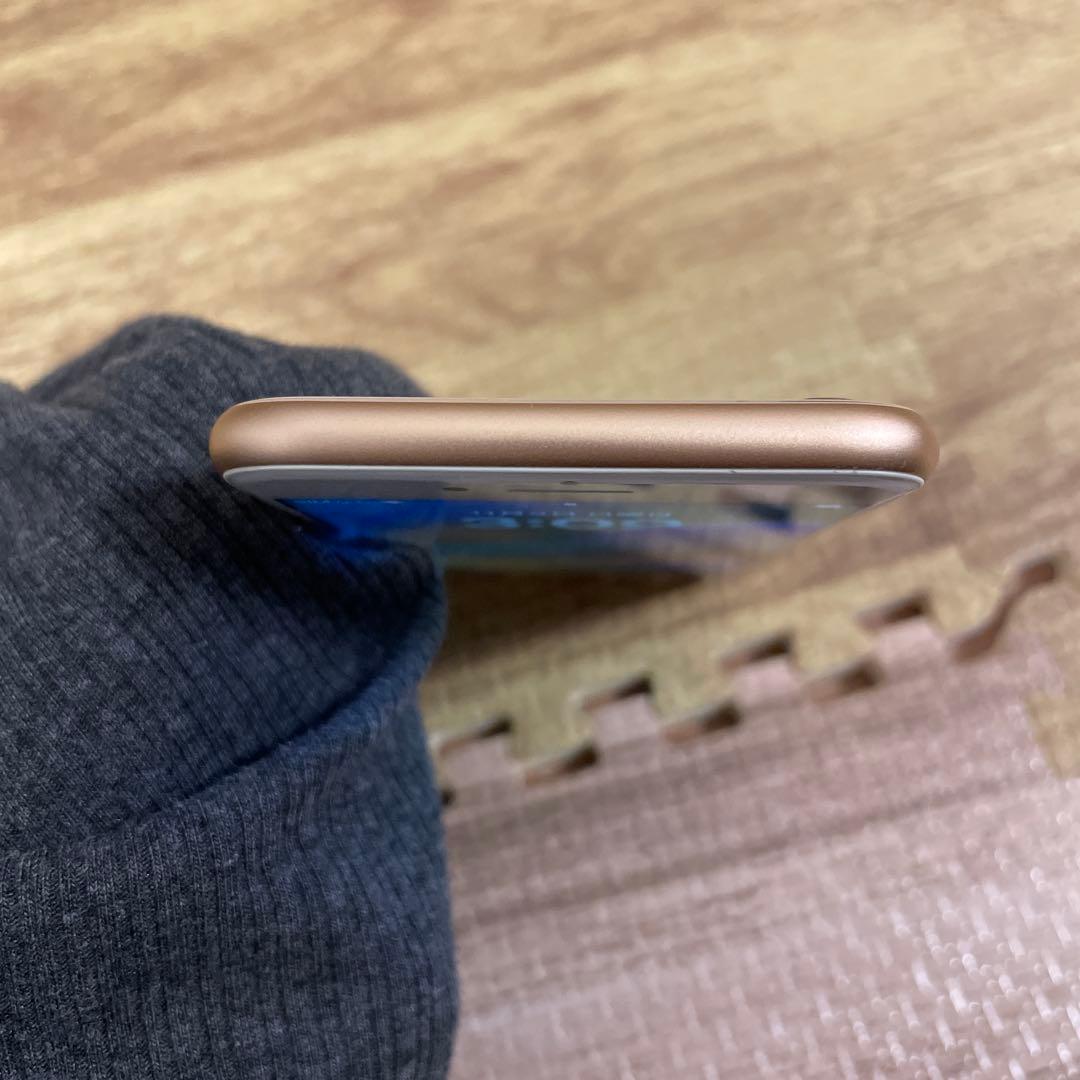 iPhone 8 64GB ゴールド 本体のみ