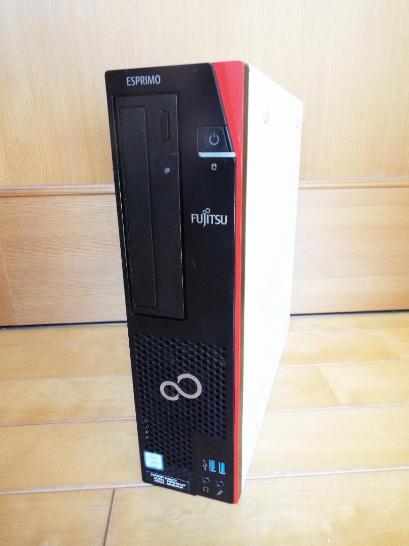 Windowsデスクトップ ESPRIMO D588/CX i5-9500 32G SSD512G+HDD1