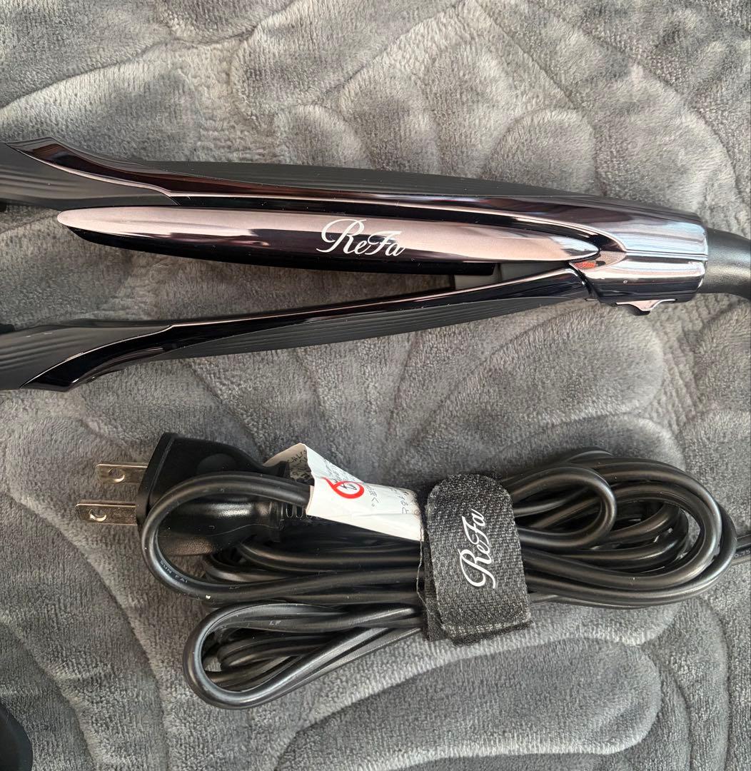 リファ ストレートアイロン ブラック