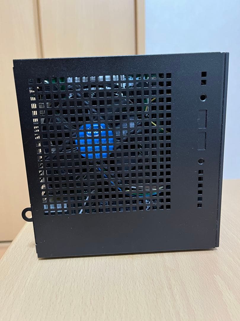 【ジャンク】DeskMini 110 ベアボーンキット