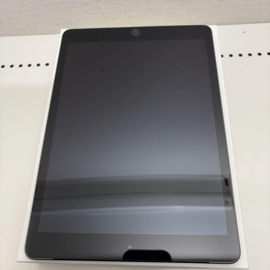 早い者勝ち　iPad 第8世代　32GB Cellular