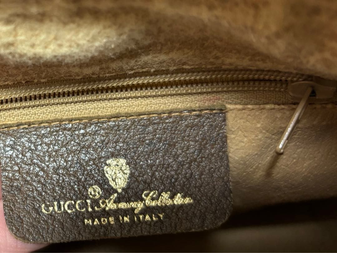 オールドグッチ　ショルダーバッグ　シェリーラインGG キャンバス