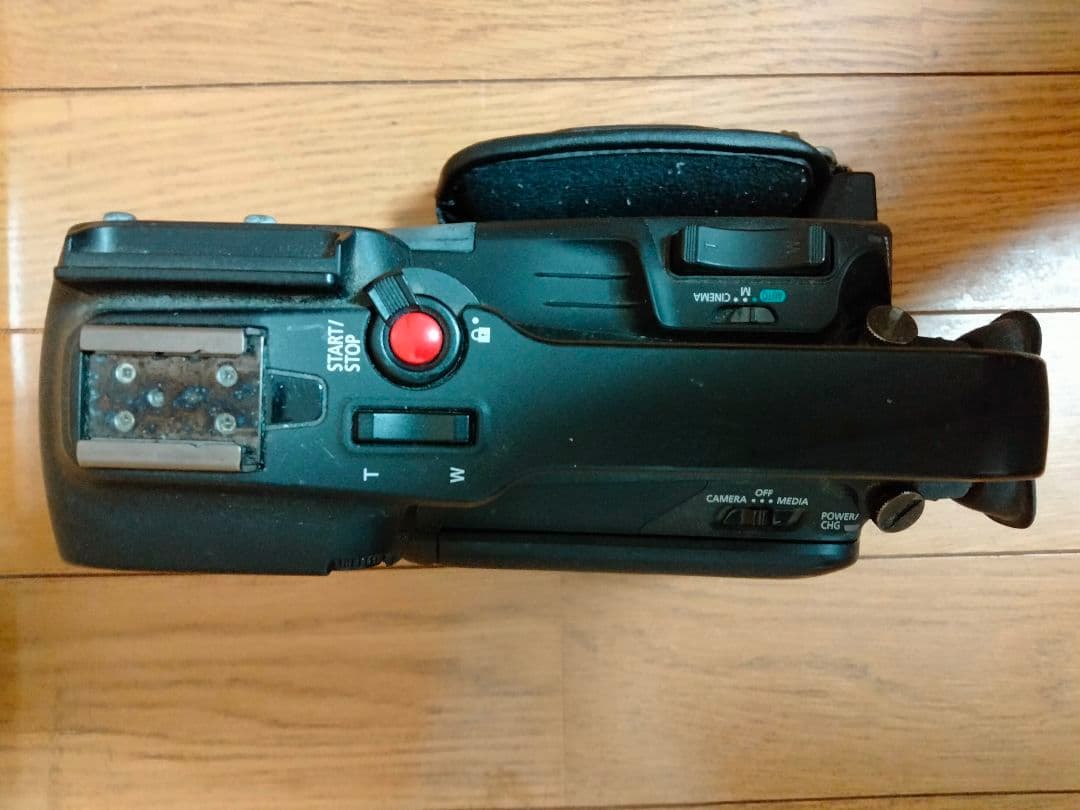 F*7様 【ジャンク】【撮影可】業務用Canon XA25 HDビデオカメラ W