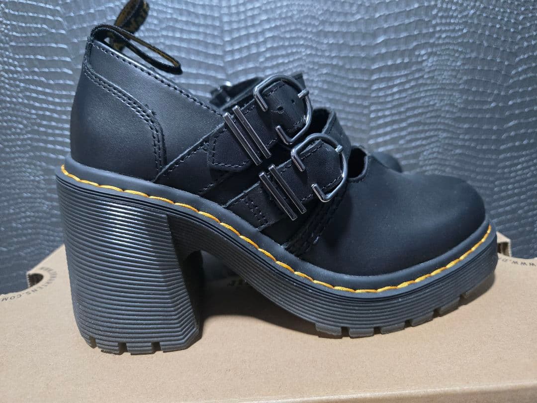 Dr.Martens　メリージェーン