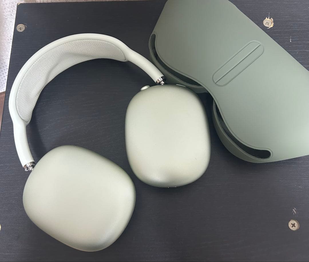 AirPodsMAX グリーン