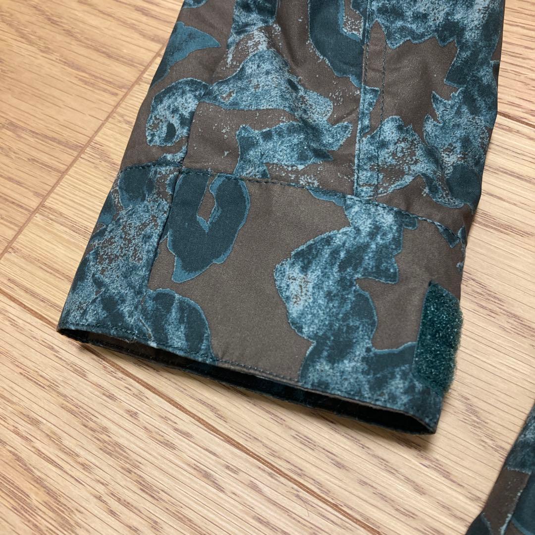 BURON バートン レディース S ジャケット カモフラージュ柄　スノーボード