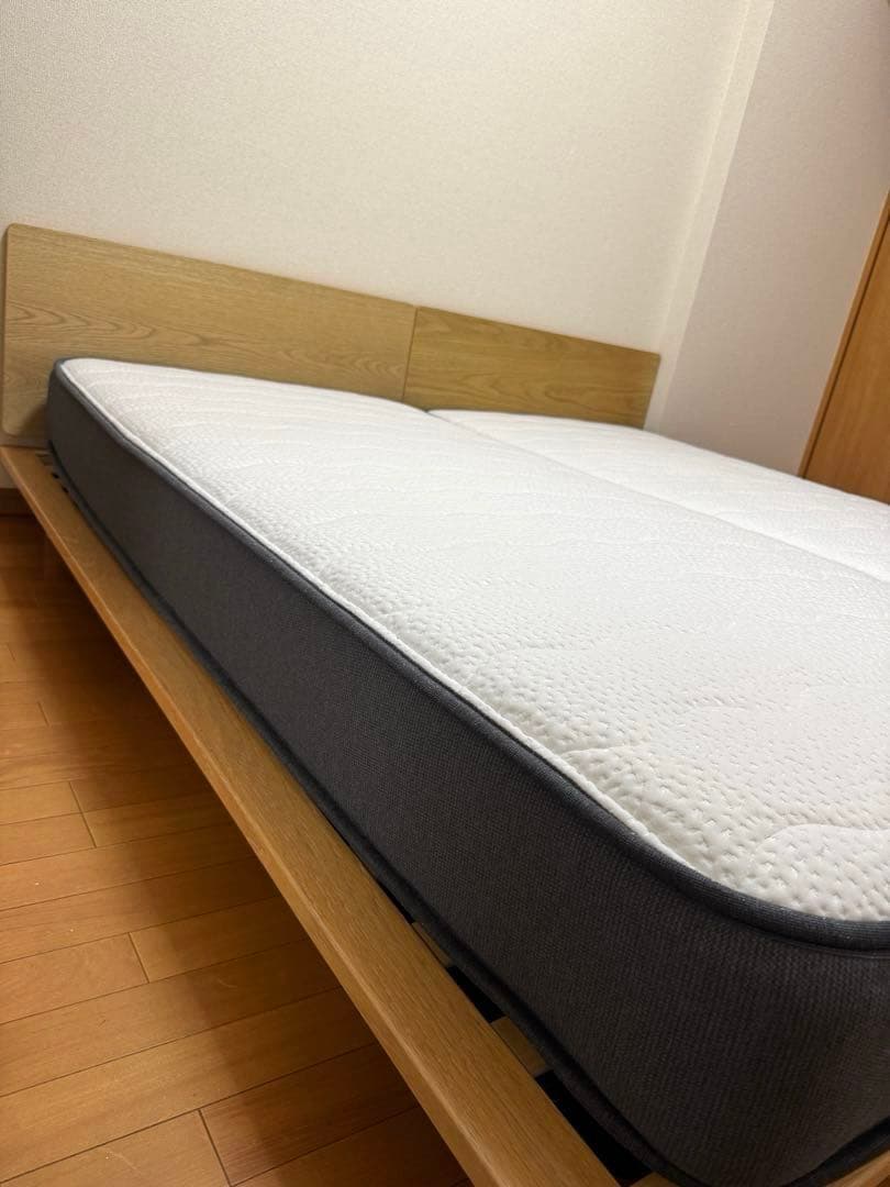 NELL マットレス　シングル　美品です