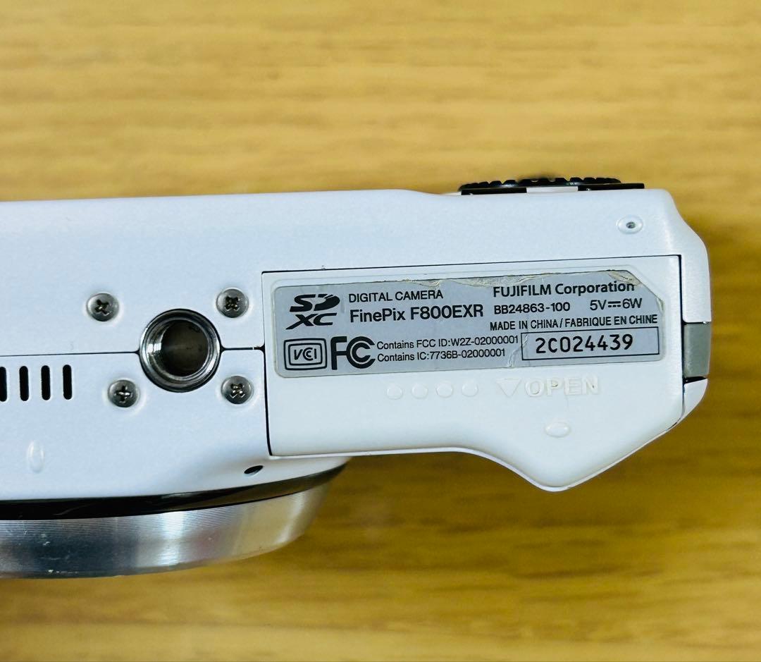 デジタルカメラ Fine pix F800EXR FUJIFILM