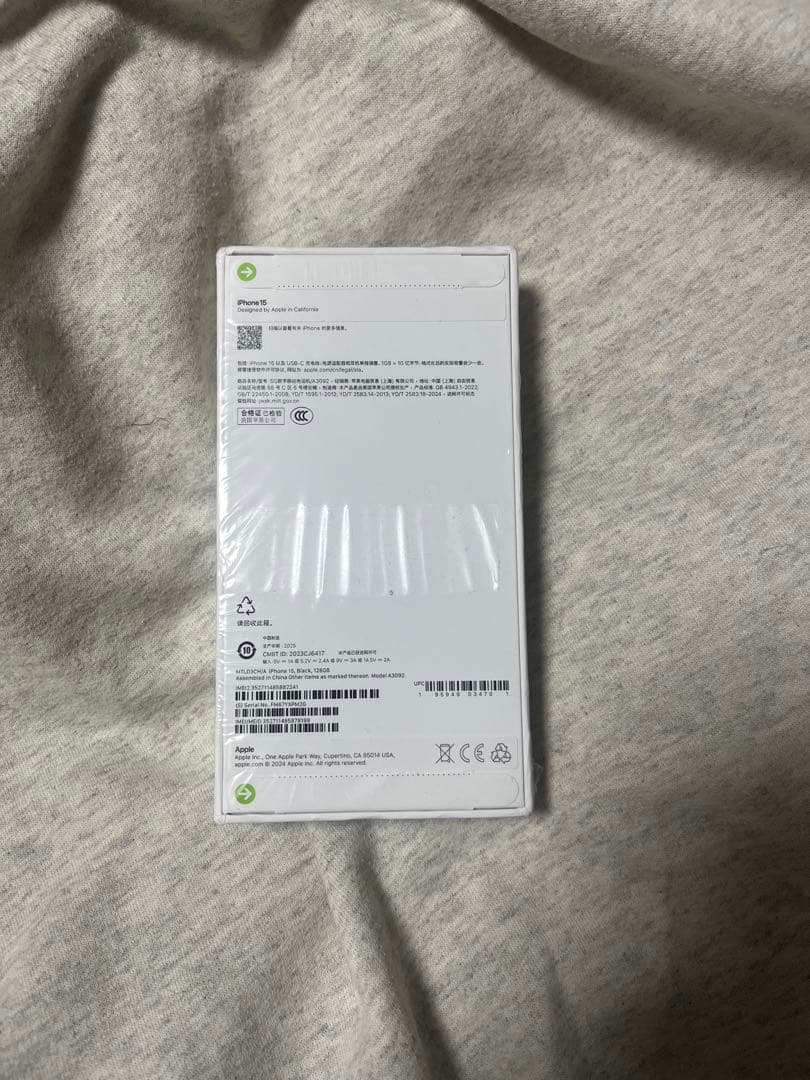 《新品未開封》Apple iPhone 15 ブラック 本体 128GB 海外版