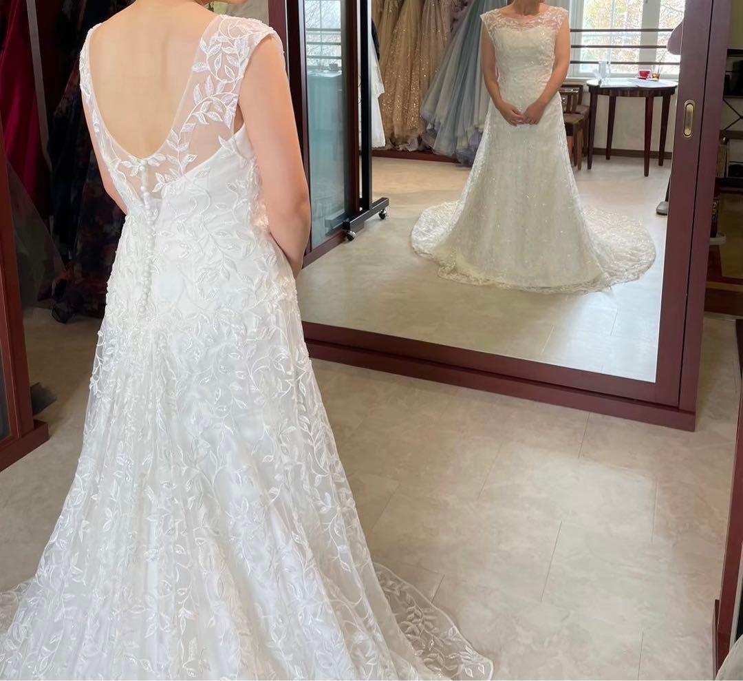 ウェディングドレス＋ベール　オフホワイト 刺繍入り スレンダー　マーメイド