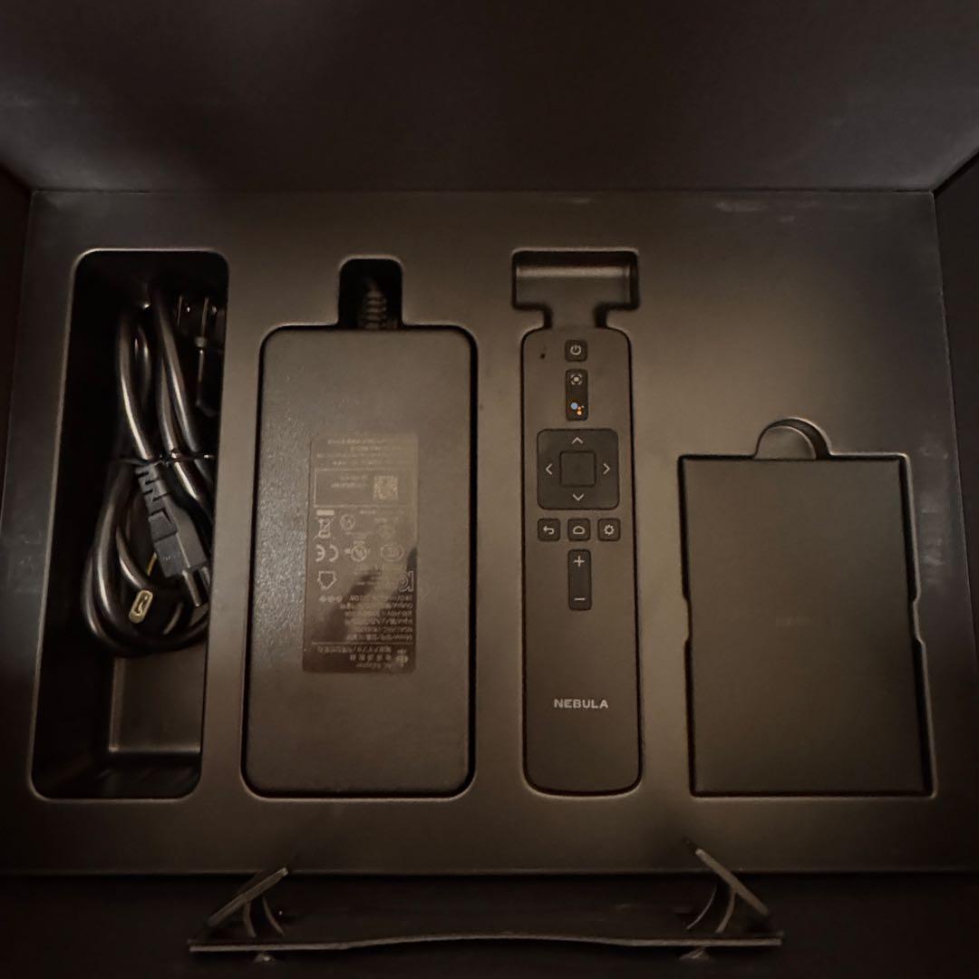 アンカー　NEBULA Cosmos プロジェクター Android TV