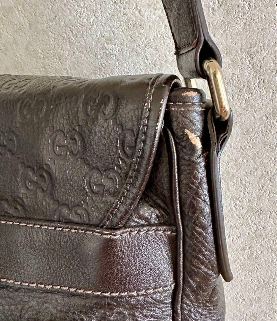 グッチシマ　メンズ　斜めかけバッグ　ダークブラウン