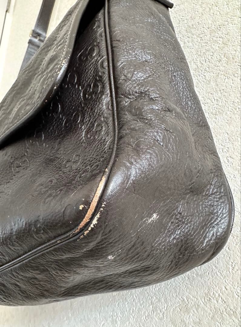 グッチシマ　メンズ　斜めかけバッグ　ダークブラウン