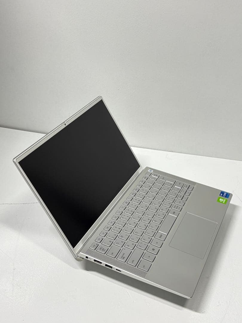 ⭐️M1110A⭐️DELL Inspiron 7300 i7 11世代
