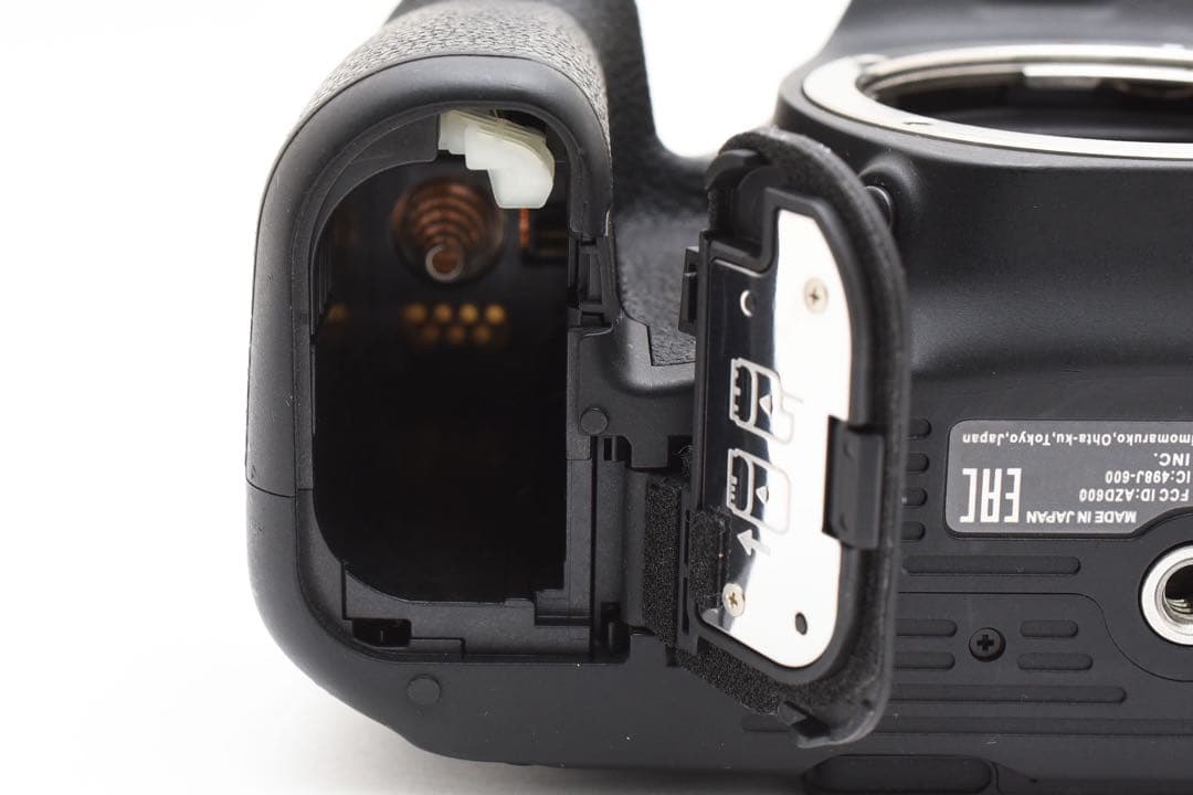 デジタル一眼レフカメラCanon EOS 90D標準&望遠ダブルレンズセット