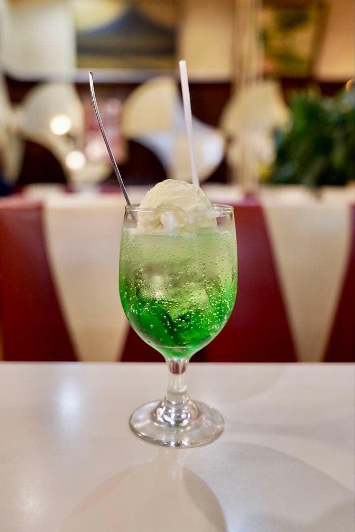 単焦点レンズ ツァイス35mmf2.8 ZA付きソニー ミラーレス一眼 α7c