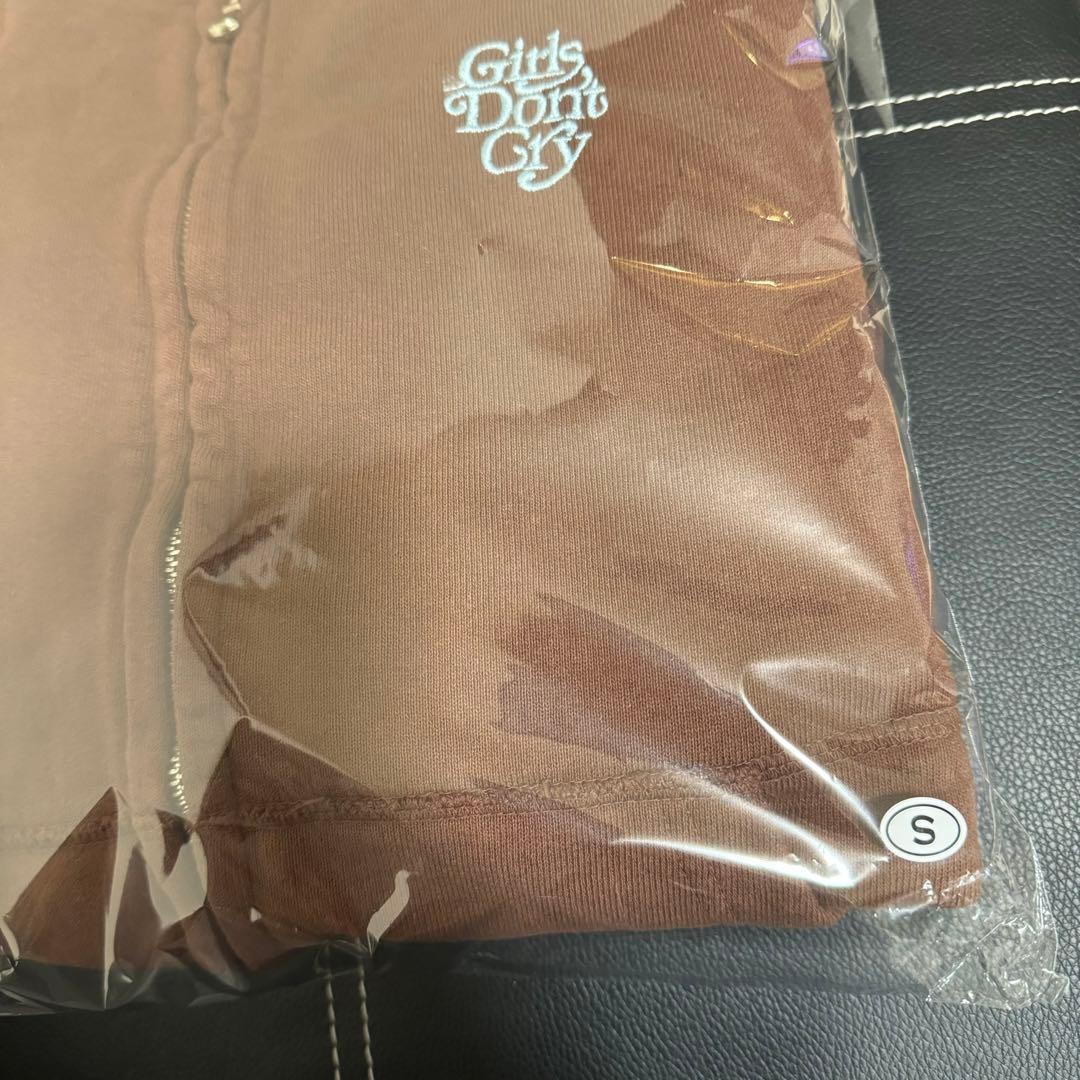トップス GIRLS DON'T CRY ZIP SWEAT HOODIE BROWN