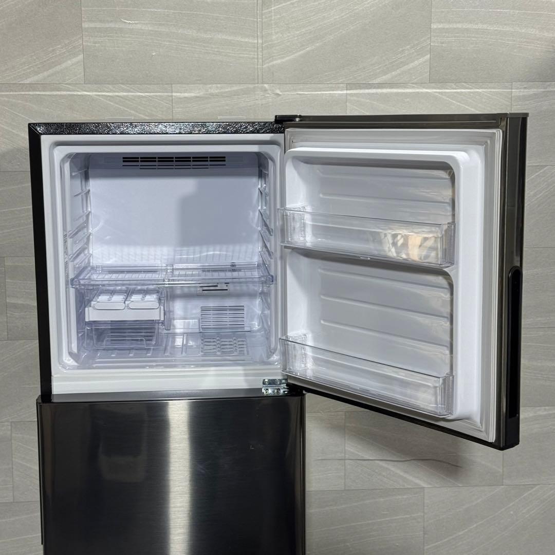 SHARP 冷蔵庫 225L 中型 2ドア 格安 清掃済み 大きめ d5017