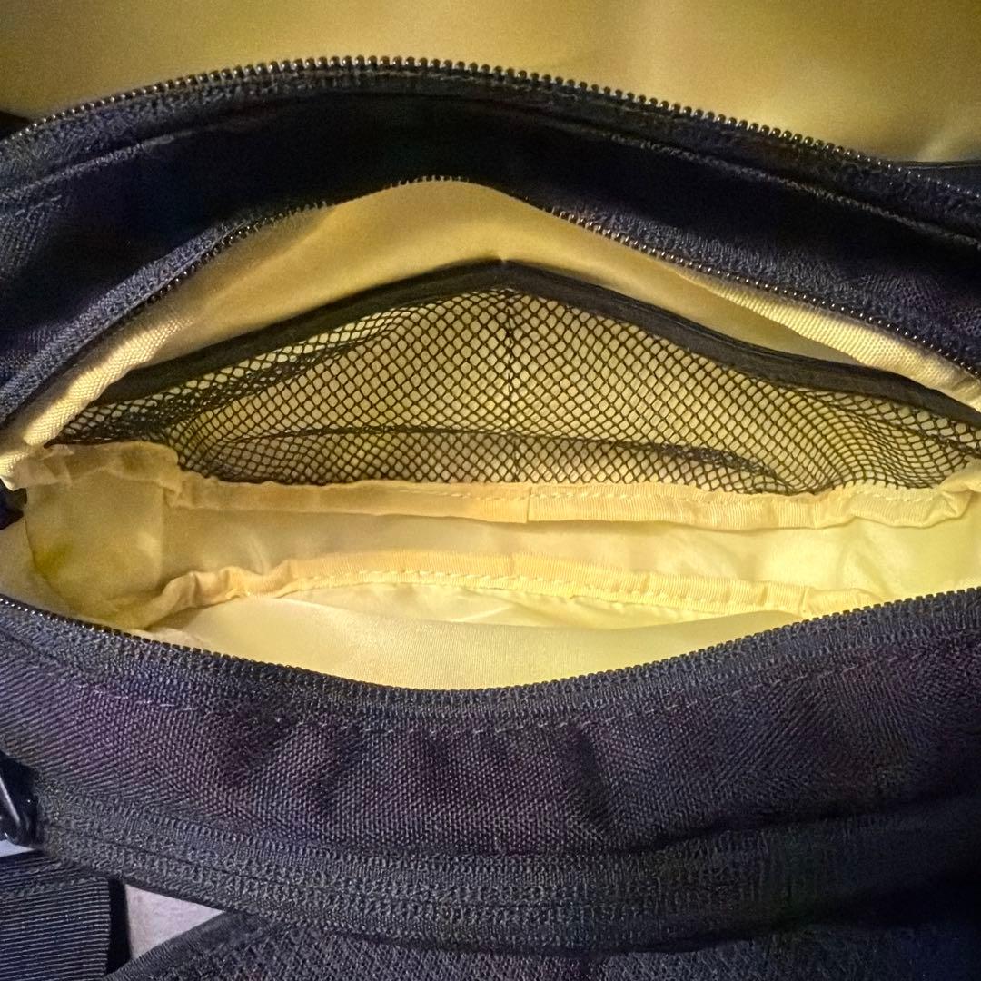 【あお】Hugoo ヒップシート　ブラック×イエロー　ハグー 箱無し