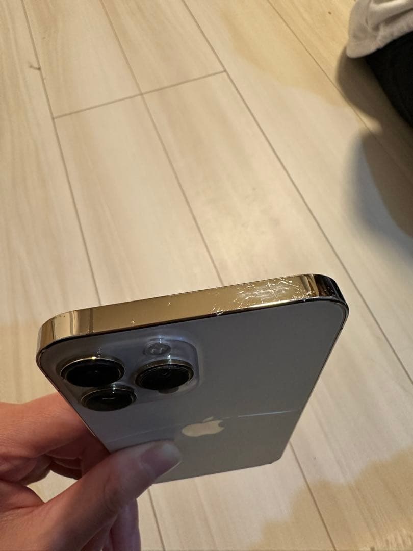 iPhone13Pro max 256GB ゴールド　SIMフリー