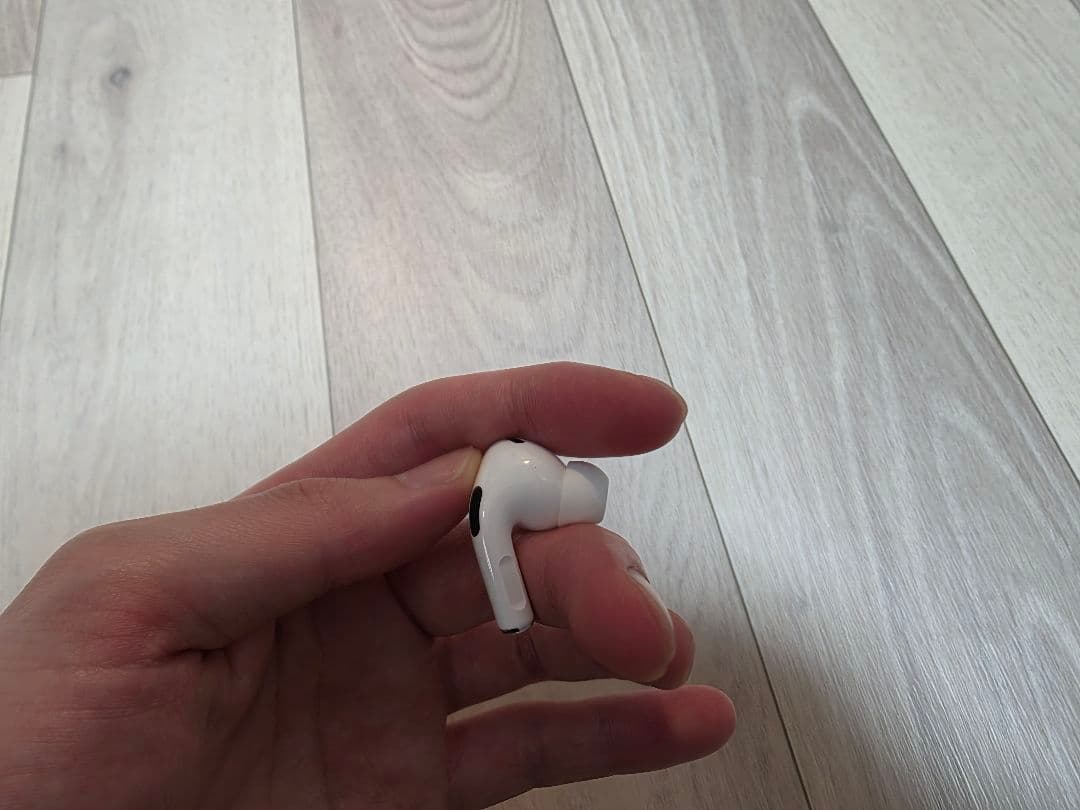 AirPods Pro (第2世代) 本体　Lightningモデル