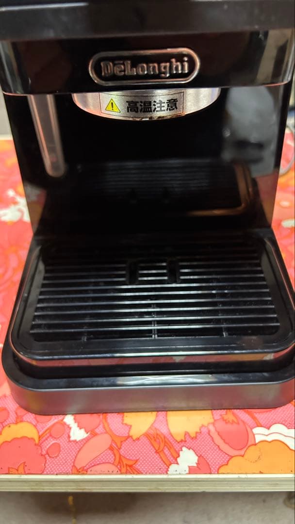 デロンギ　エスプレッソマシン　スティローザ