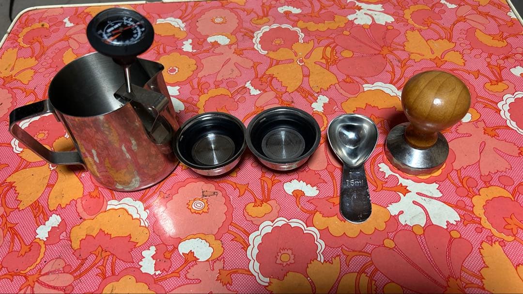 デロンギ　エスプレッソマシン　スティローザ