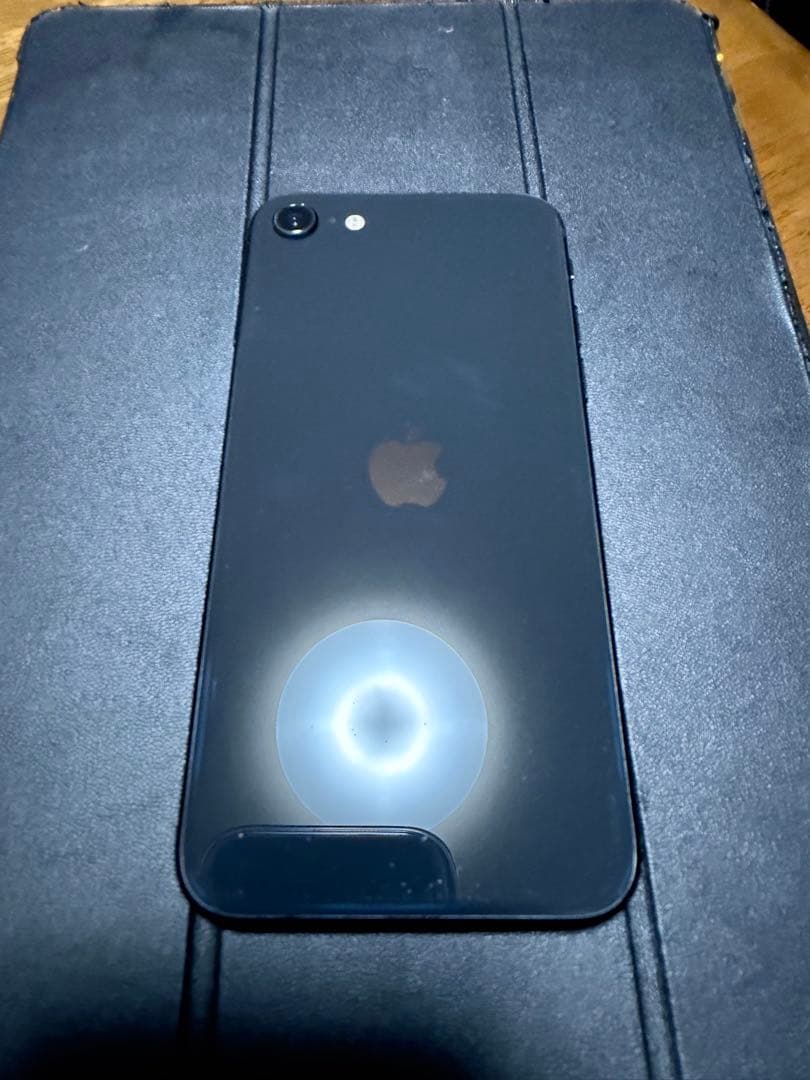 Apple iPhone SE (第2世代) ブラック