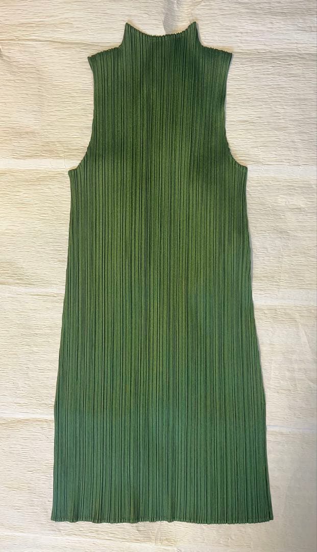 PLEATS PLEASE ISSEY MIYAKE ノースリーブ ワンピース