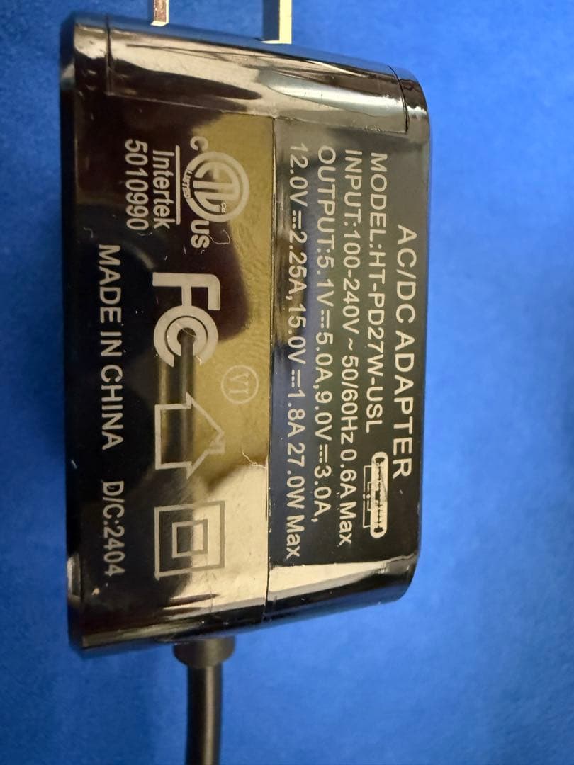 Raspberry Pi 5 / 4GB + 公式ケース(ブラック)+アダプター