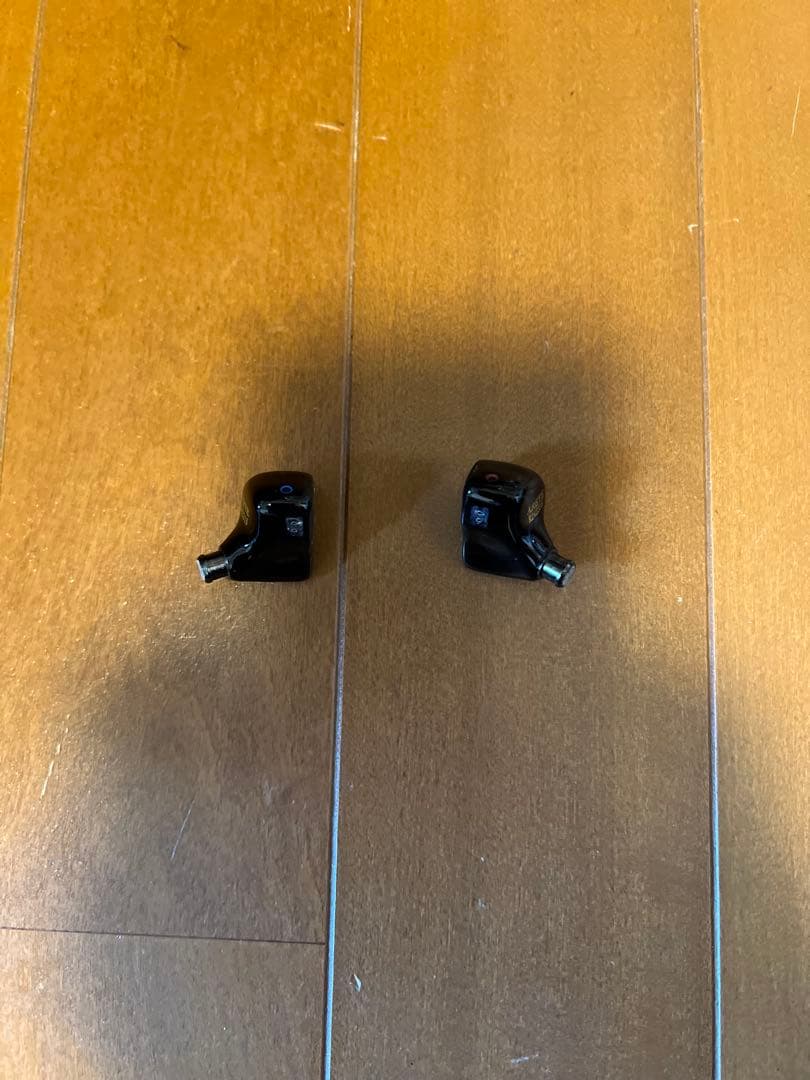 ZIGGAAT ARETE 1DD+4BA ハイブリッドIEM