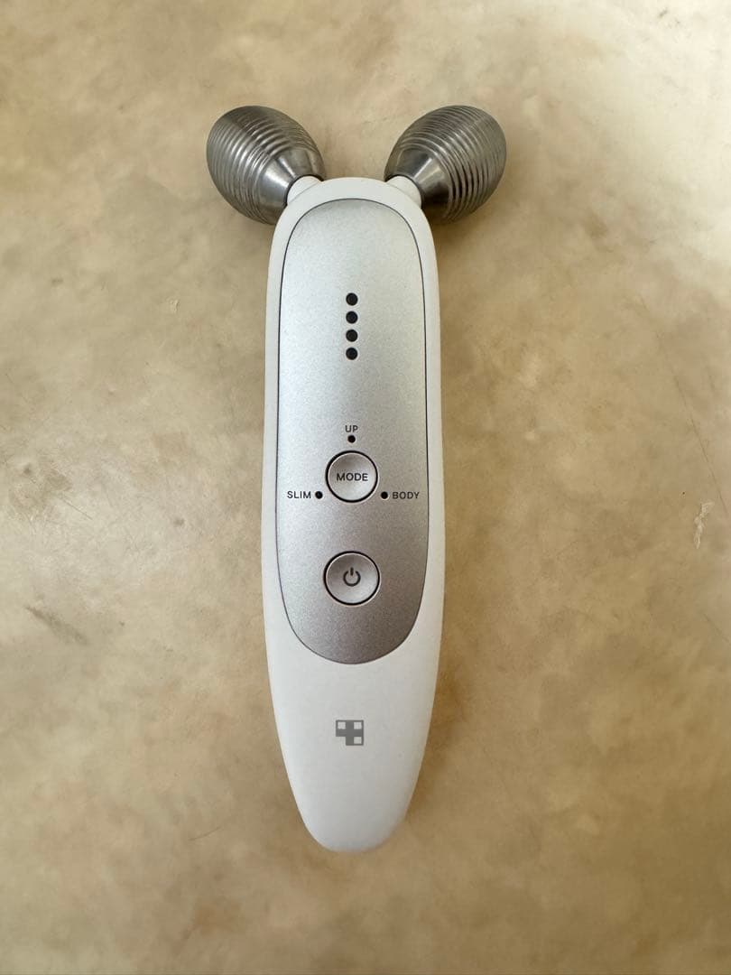 美顔器4点　メディキューブ, SALONIA