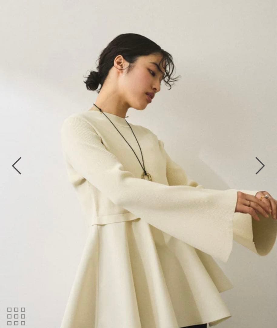 アダムエロペ【洗える】サステナブル　ペプラムコンビニットプルオーバー