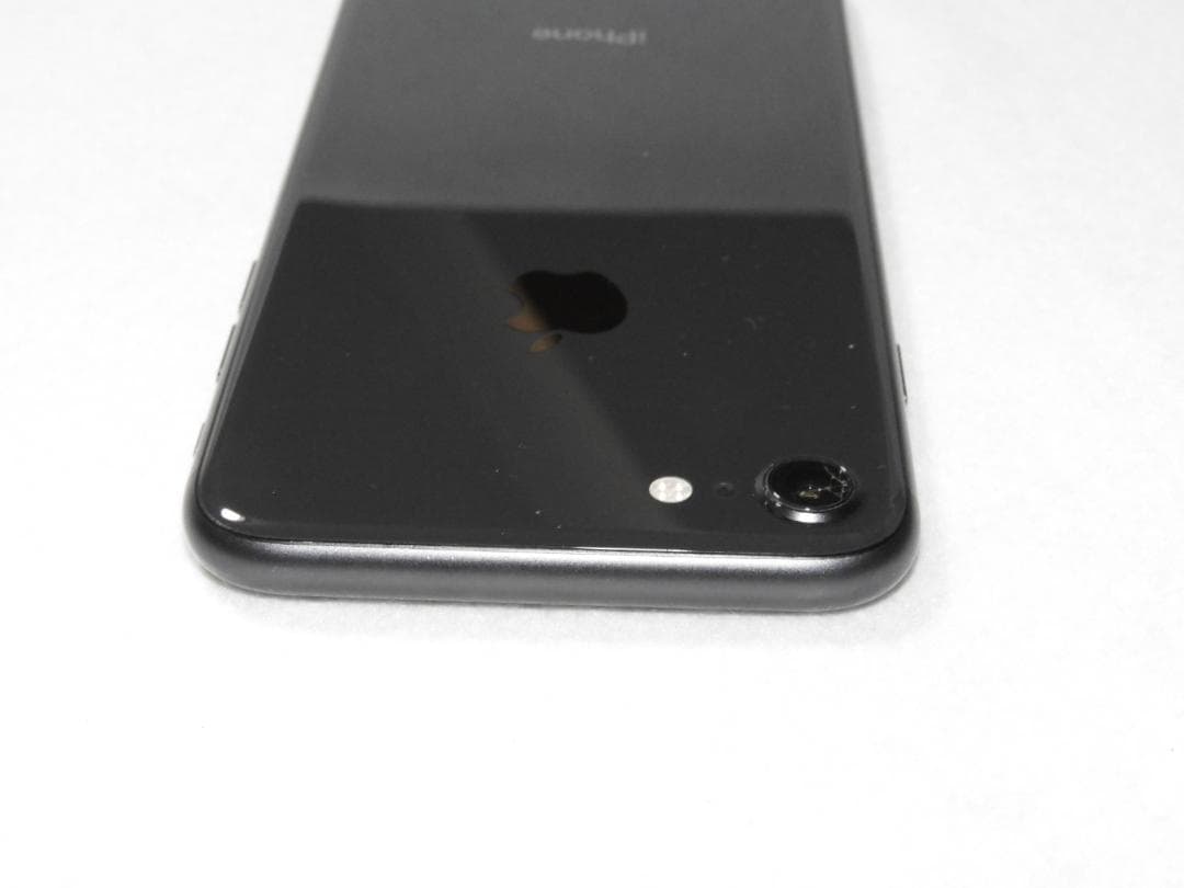 iPhone8 64GB A1906 MQ782J/A SIMフリー