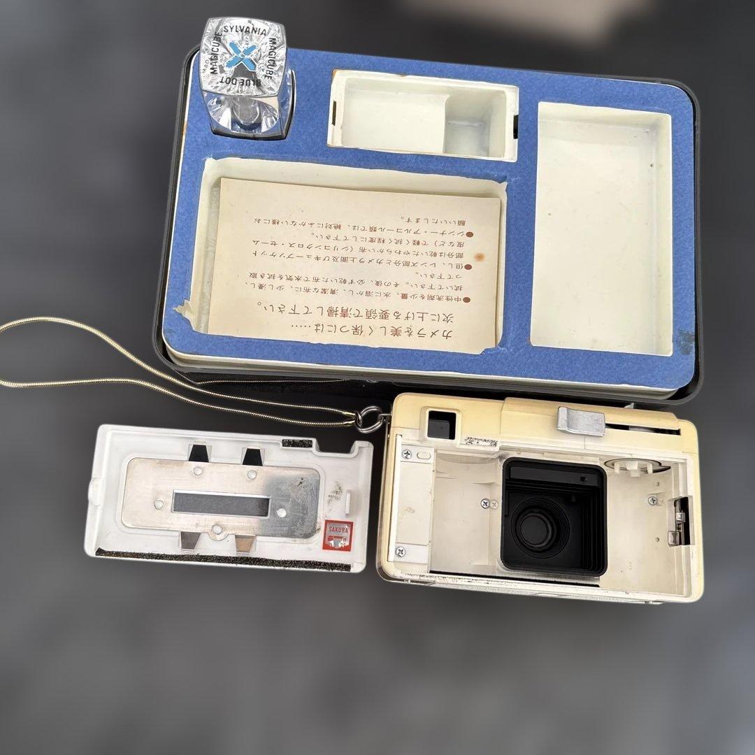 Nikon F2 AS フィルム一眼レフカメラ　用品セット