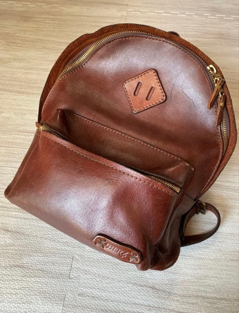 HERZ デイパック Mサイズ