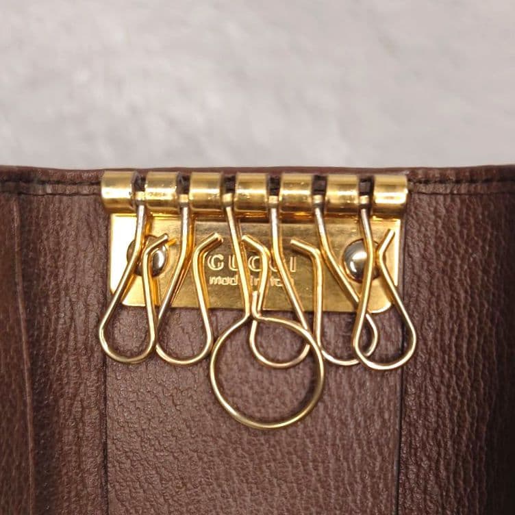 【美品】グッチ 6連 キーケース GGスプリーム マーモント シェリーライン