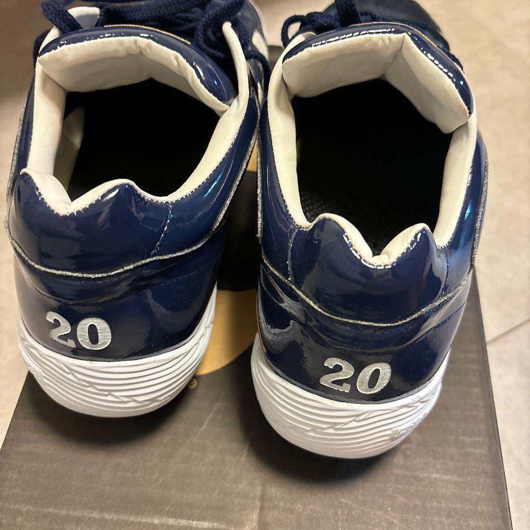 HARU　新品！未使用！ヤクルトスワローズ木澤投手背番号入りスパイク