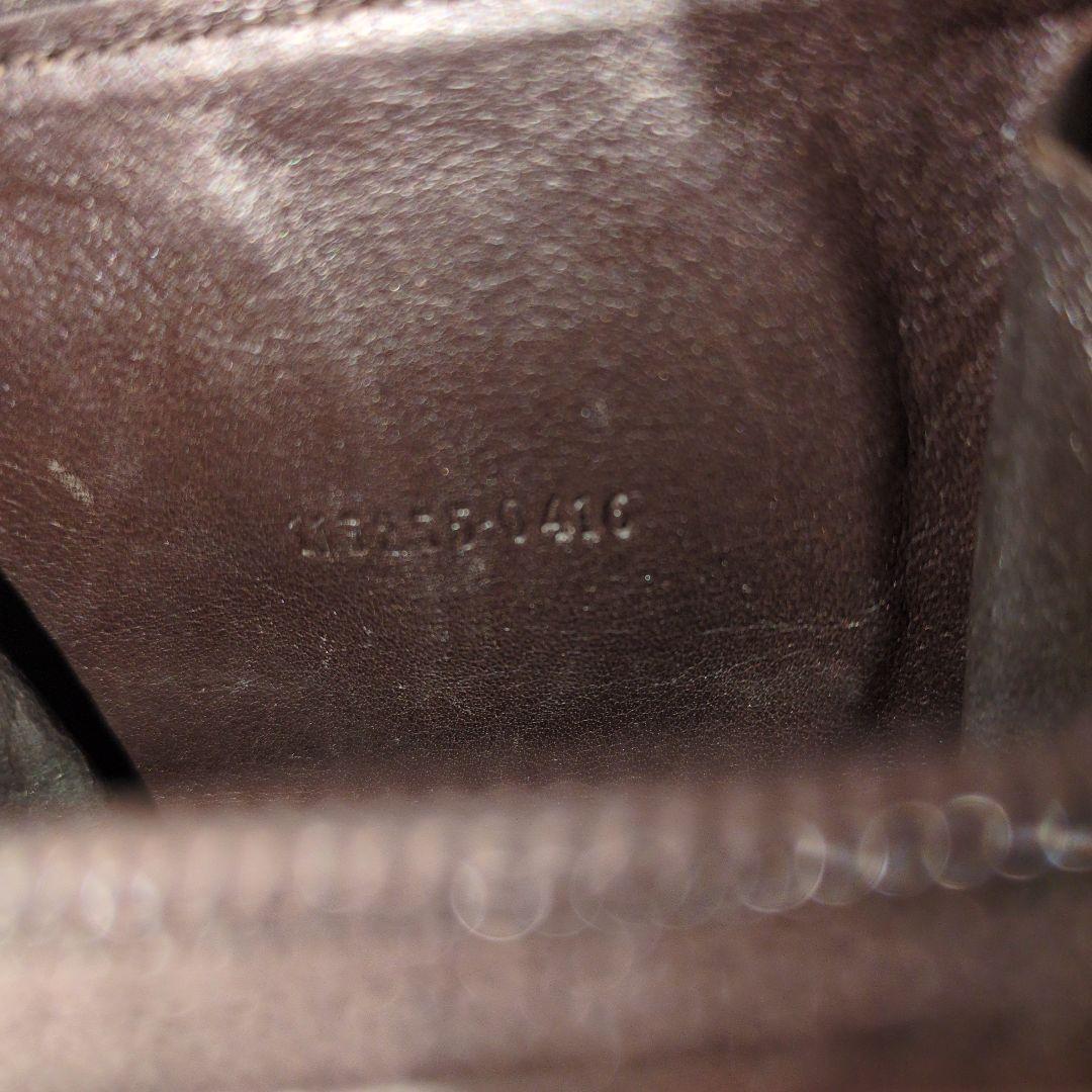 GUCCI 　グッチ　ケース　シマレザー　ラウンドファスナー　ブラウン